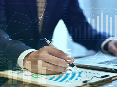 月次報告や年度報告などの事務